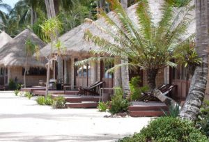 Beachfront-Cottage-1_resize-768x432
